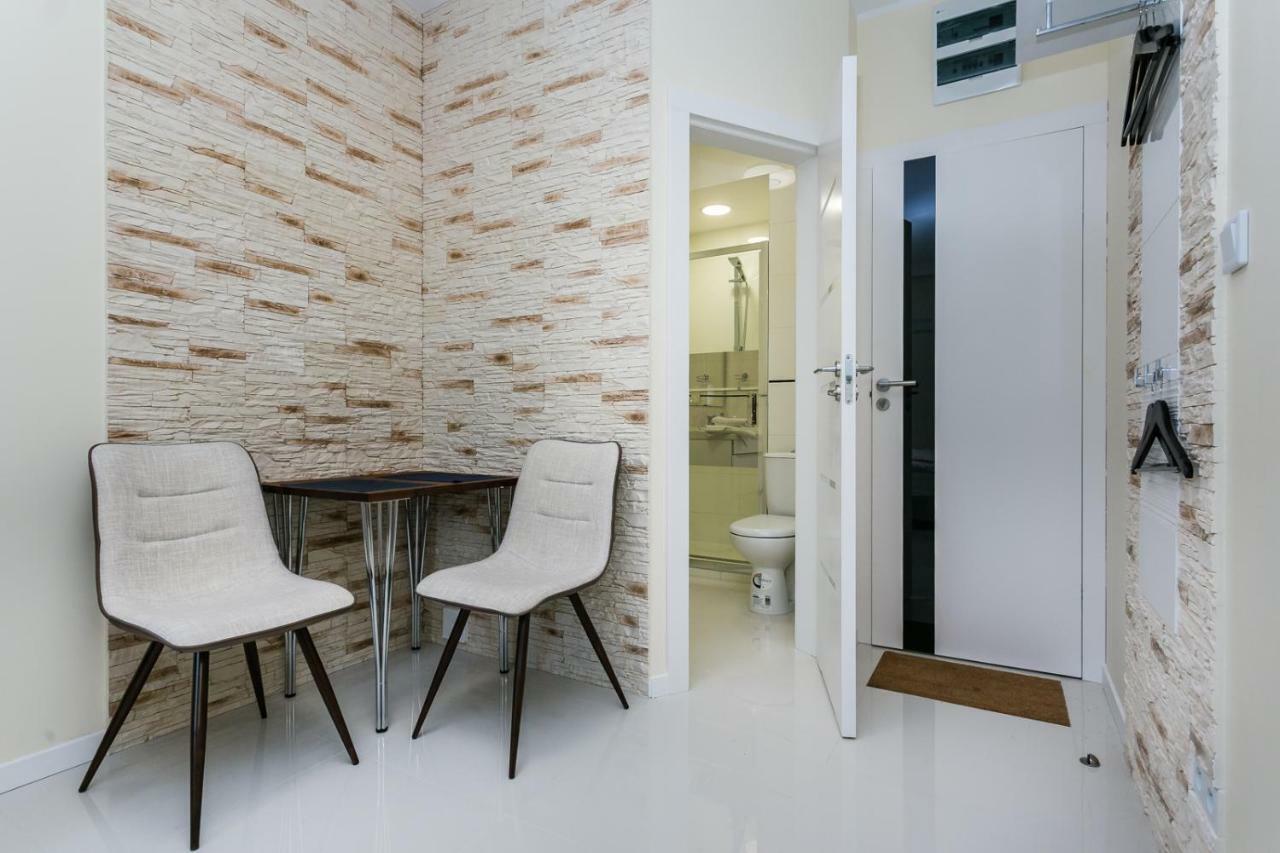 Apartamenty Dom Saski 10 Minut Od Centrum Warszawy وارسو المظهر الخارجي الصورة