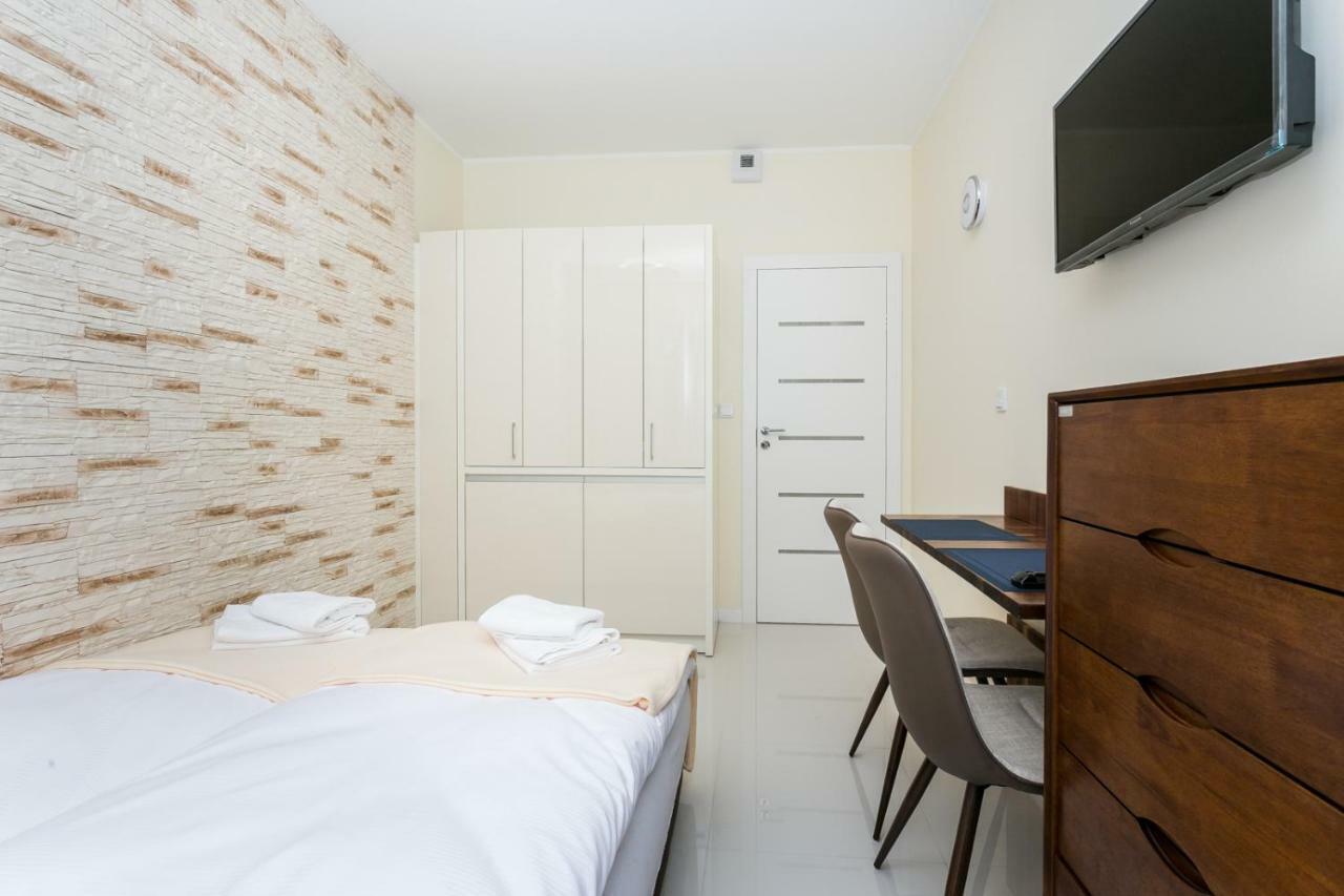 Apartamenty Dom Saski 10 Minut Od Centrum Warszawy وارسو المظهر الخارجي الصورة